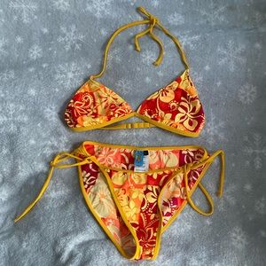Island Soul 2-piece bikini | size L | yellow and orange red